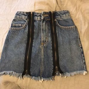 Carmar Denim skirt. Never been worn!